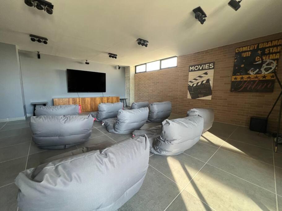Апартаменти Depa Boho Al Sur Pet Friendly Piscina Gym Sala De Cine Гвадалахара Екстер'єр фото